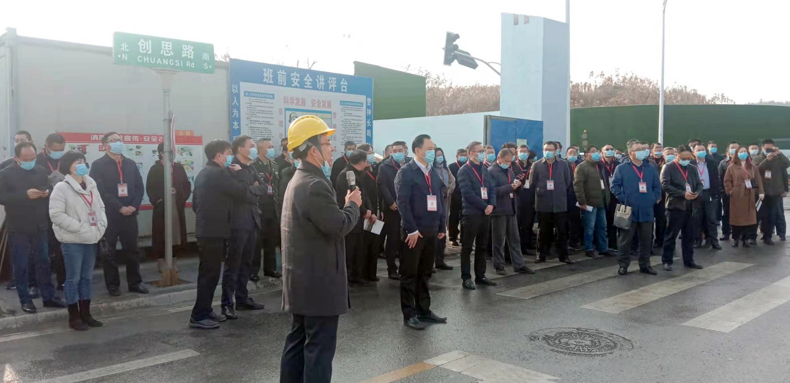 南京雨花區人大代表團視察國泰應急總部大廈